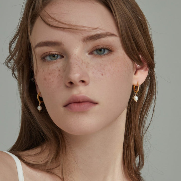 Layla Pearl Drop Earrings