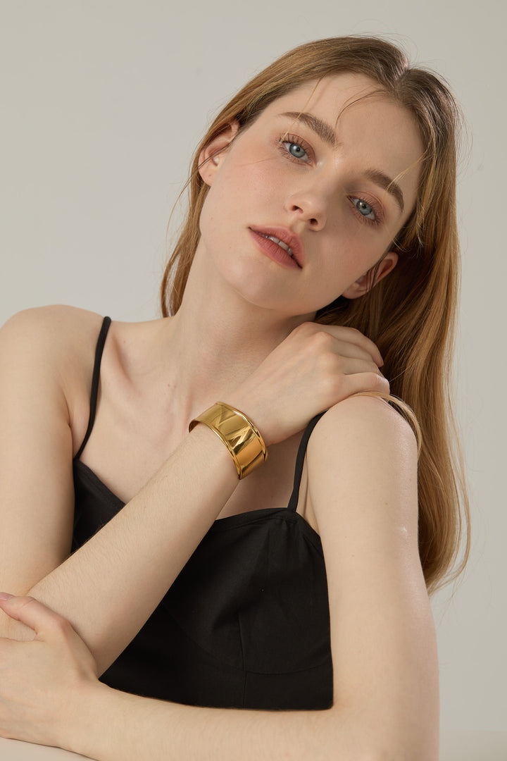 Alix Bangle Gold Bracelets